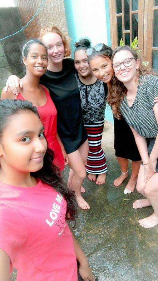 J Hostel Kandy Luaran gambar