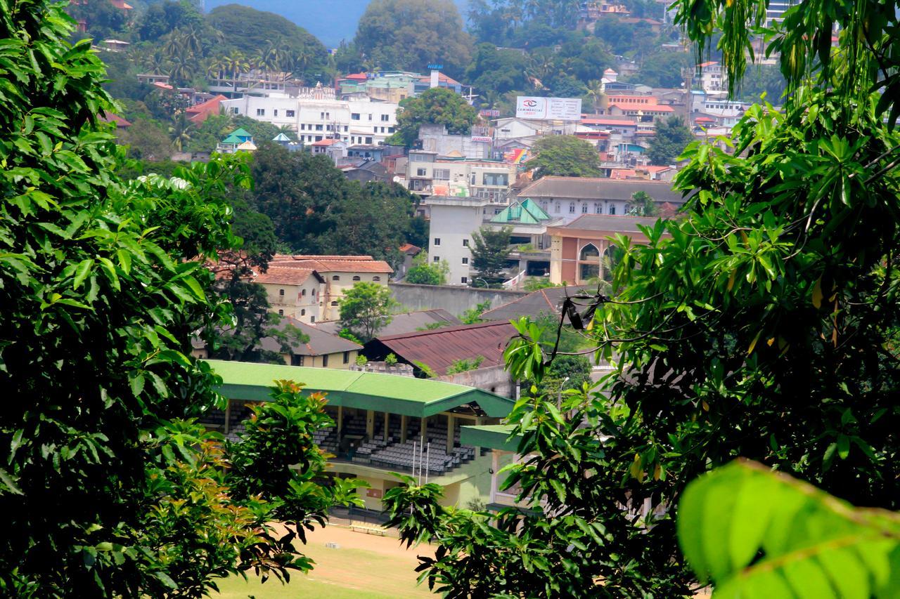 J Hostel Kandy Luaran gambar